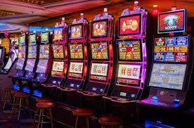 Người dùng Vietnam đặt cược trên điện thoại tại lotto